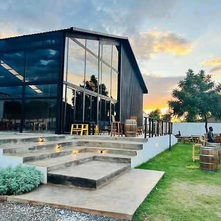 ليلونغوي The Shed Venue & Boutique Hotel المظهر الخارجي الصورة
