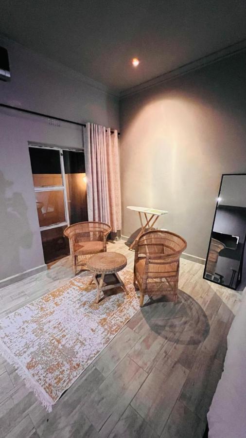 ليلونغوي The Shed Venue & Boutique Hotel المظهر الخارجي الصورة